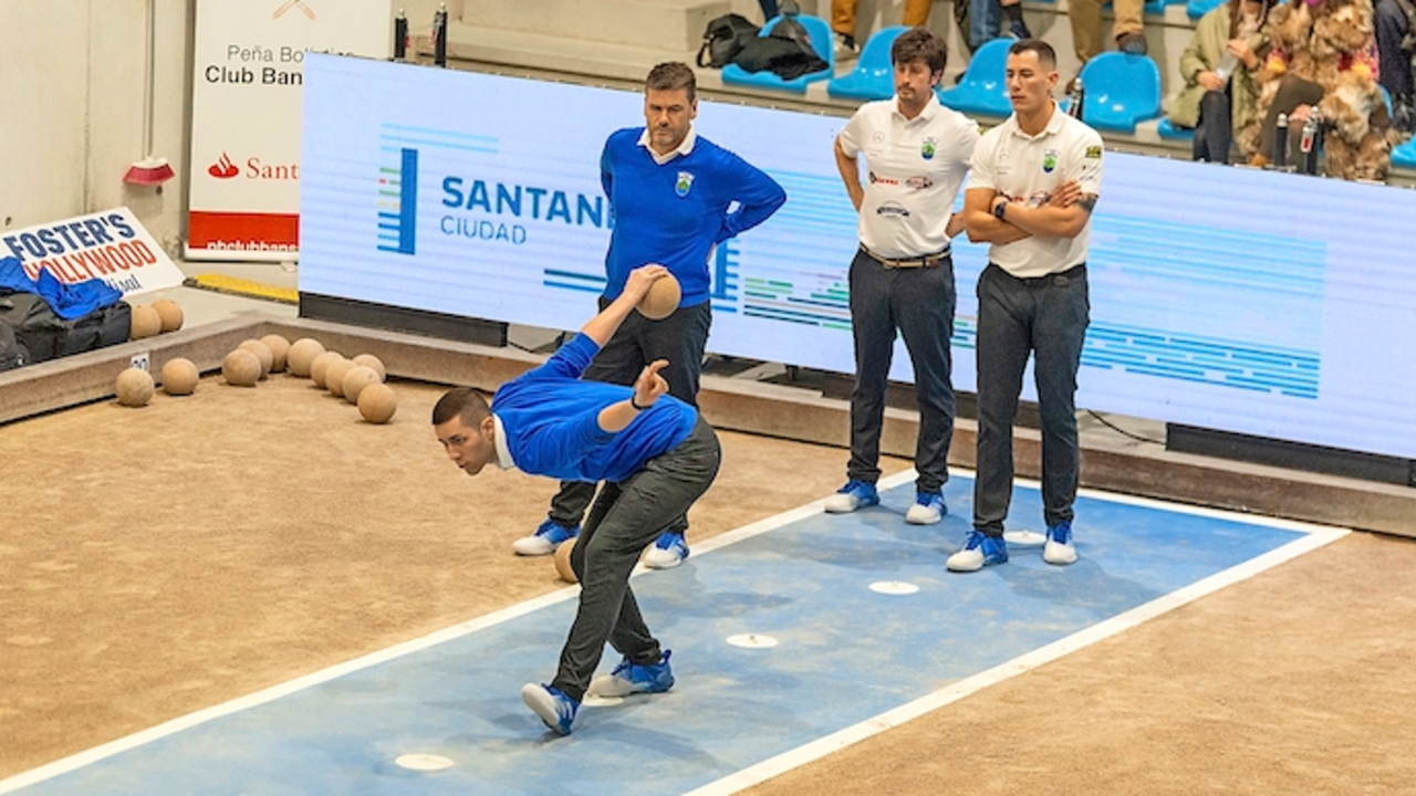 Empieza la liga de bolos. / Sergio Iturbe