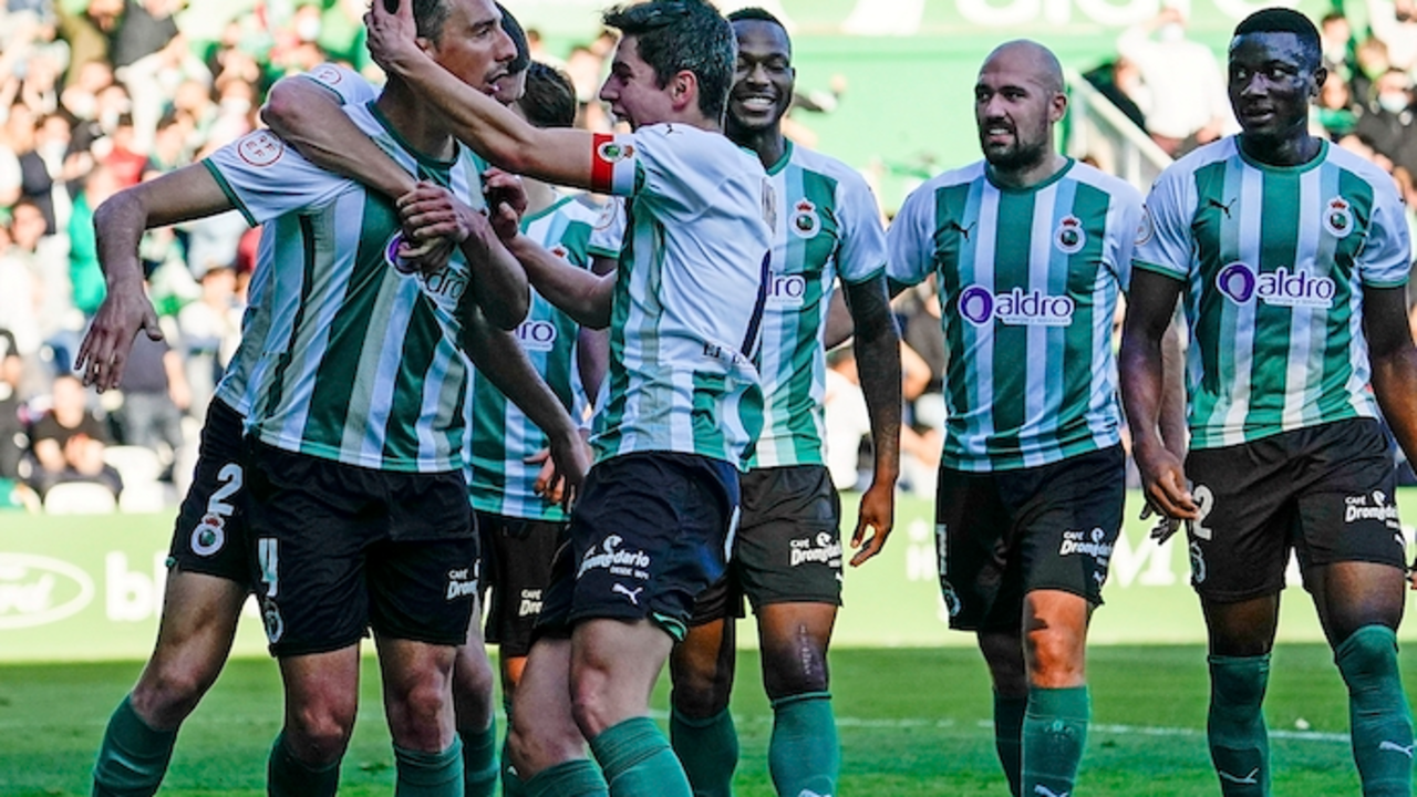 El Racing est&aacute; disfrutando de una gran din&aacute;mica ganadora. / Hardy