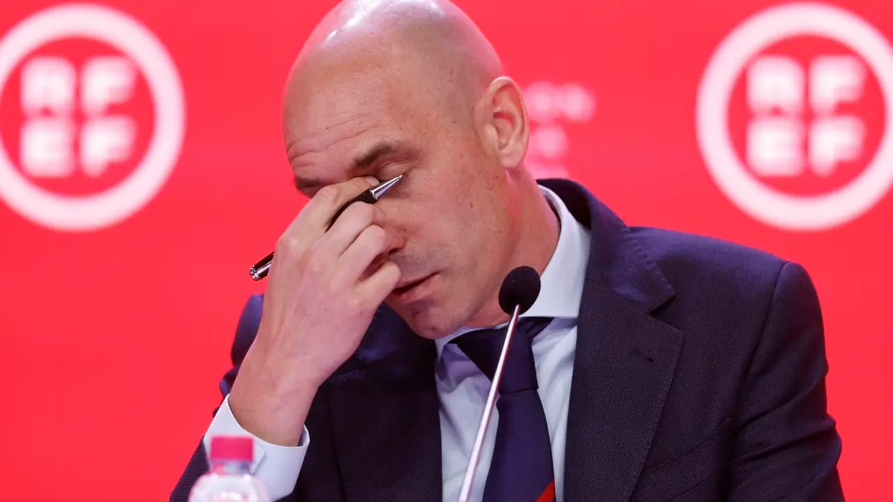 Luis Rubiales, durante su comparecencia. (EFE/Rodrigo Jim&eacute;nez)