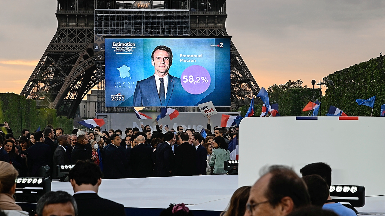 Simpatizantes del presidente franc&eacute;s y candidato a la reelecci&oacute;n por el partido La Republique en Marche (LREM), Emmanuel Macron. / J. Mattia