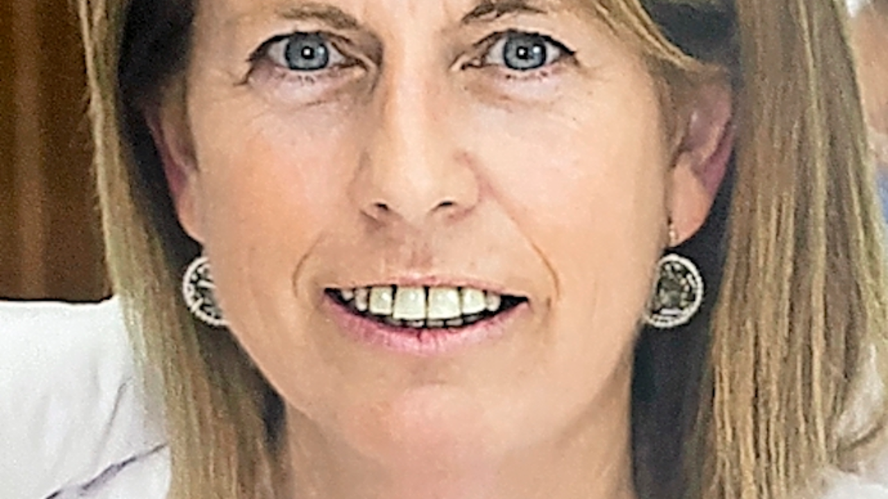 ANA ROSA DIEZ GOMEZ