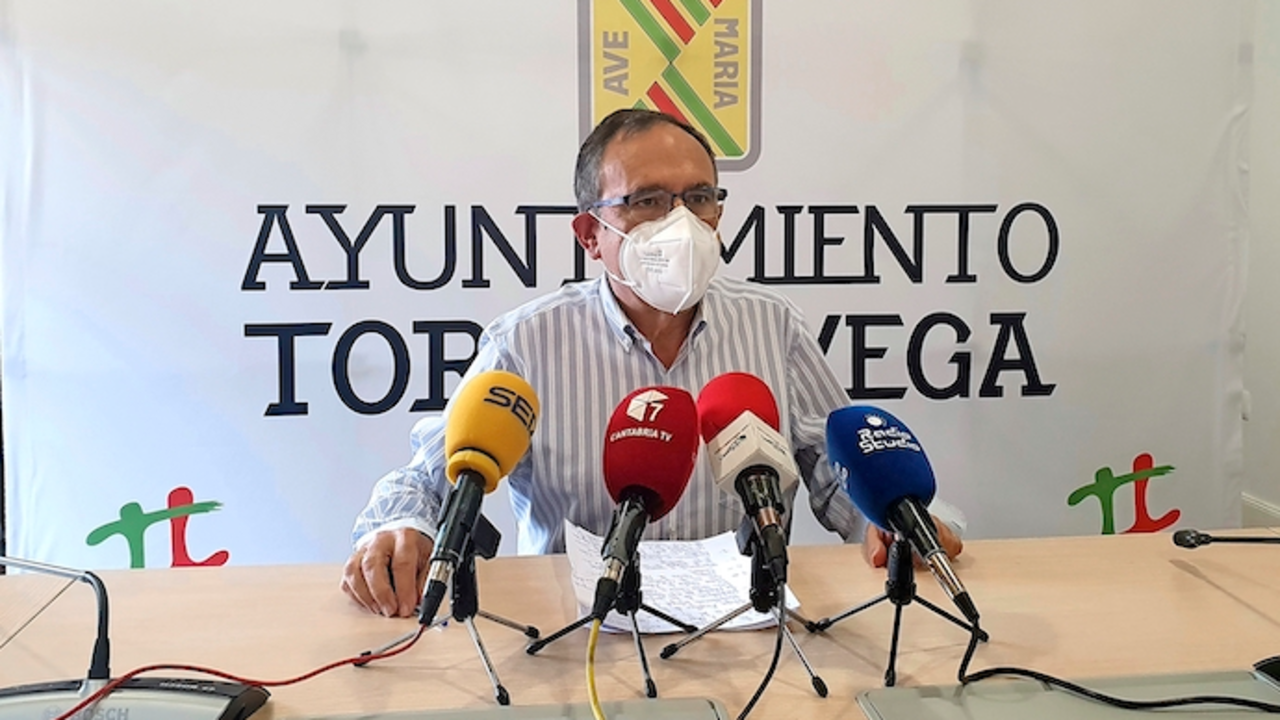El concejal socialista, Cruz Viadero responsable de la mala gesti&oacute;n seg&uacute;n Torrelavega S&iacute;. / ALERTA