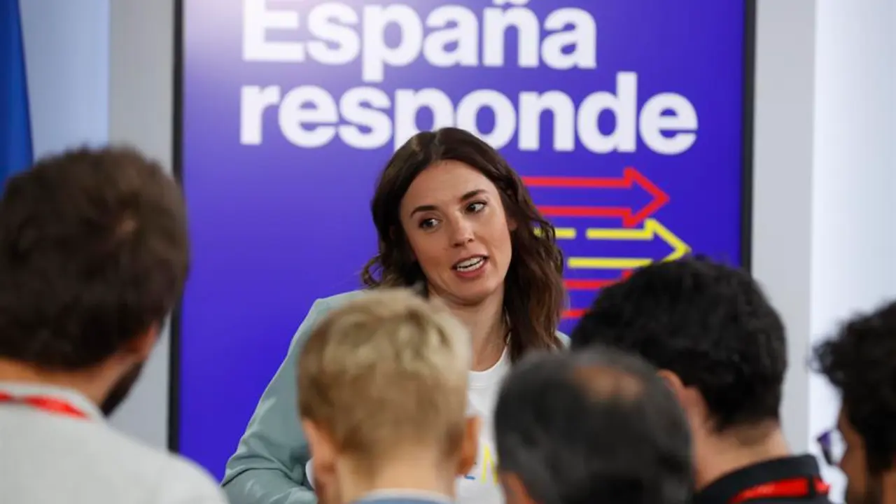 La ministra de Igualdad, Irene Montero durante la rueda de prensa tras la reuni&oacute;n del Consejo de Gobierno, este lunes en La Moncloa. EFE/ J.J.Guillen