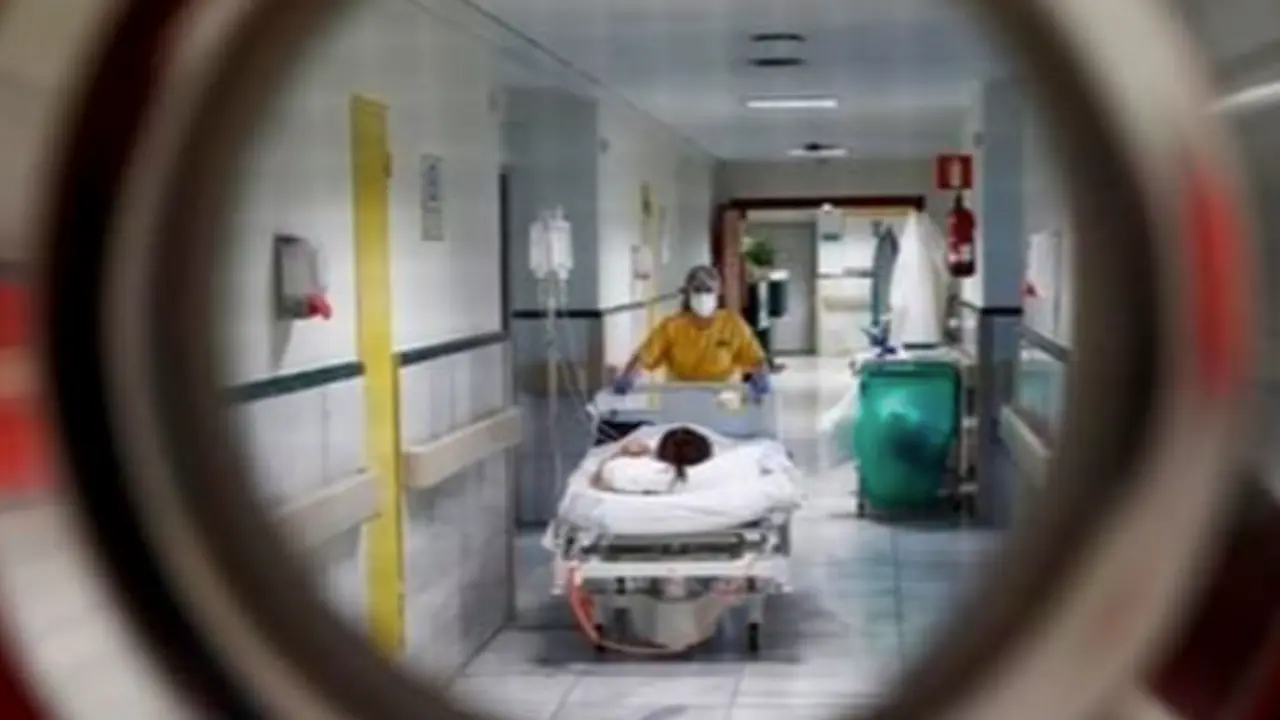 Vista del interior de una sala del Hospital.