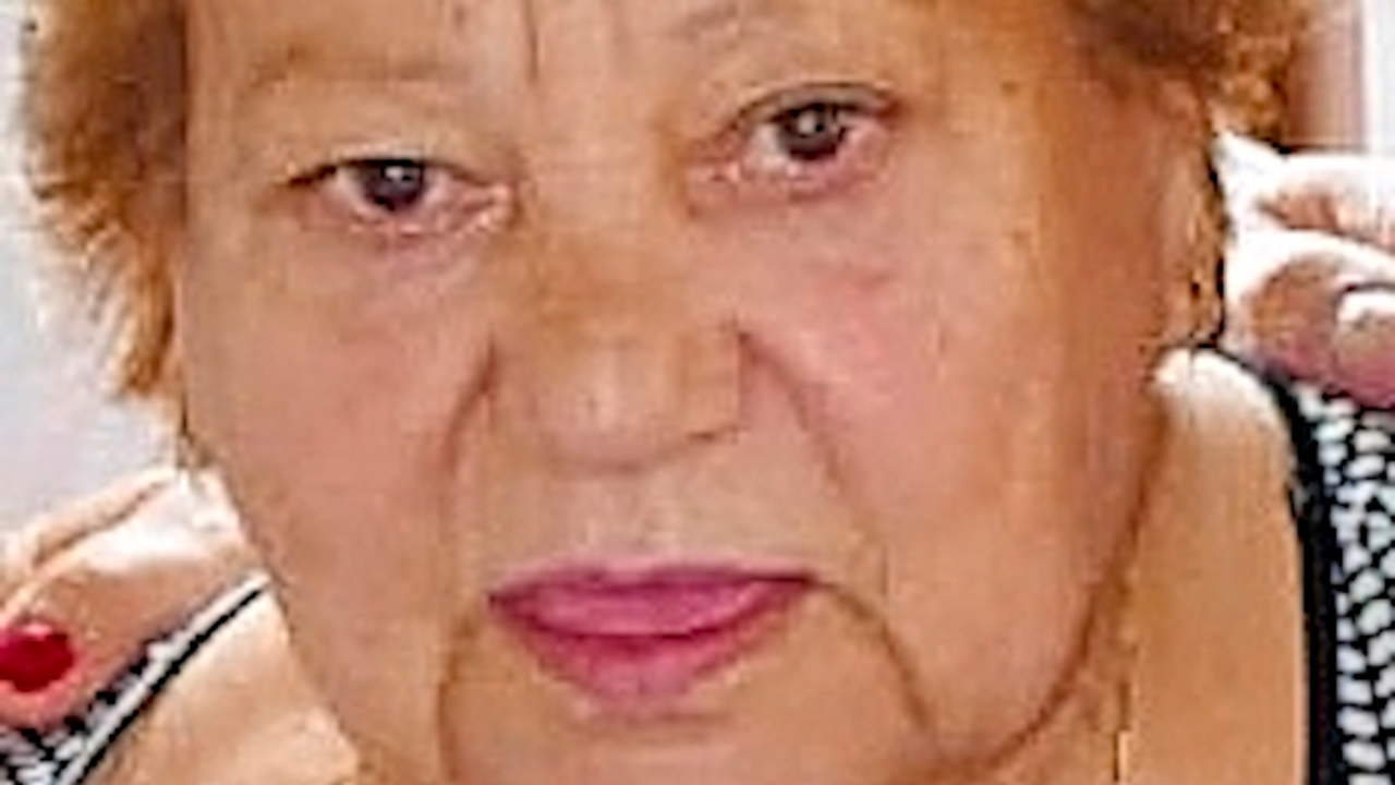 CONSUELO SALMON LOPEZ