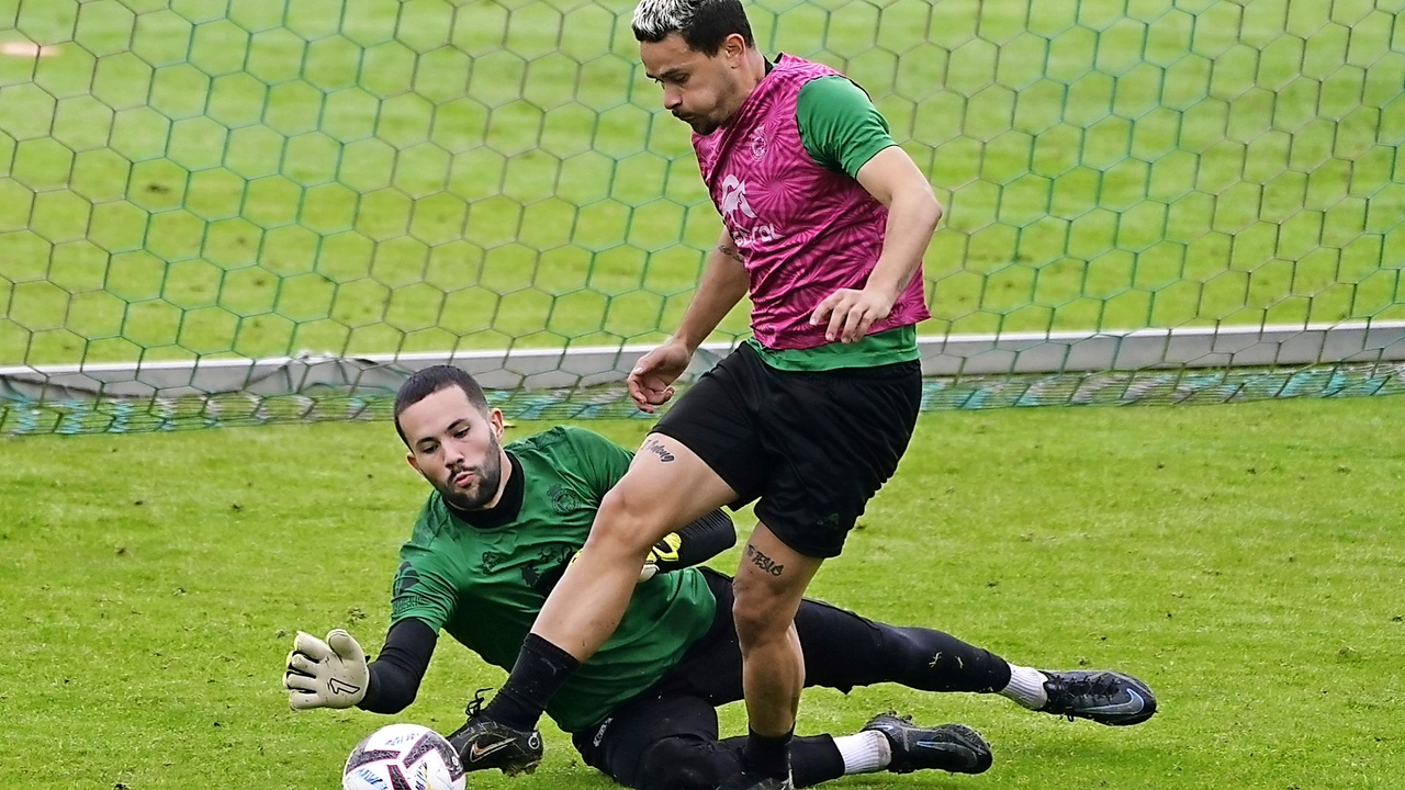 Matheus y Parera, durante un entrenamiento de esta semana. / RRC
