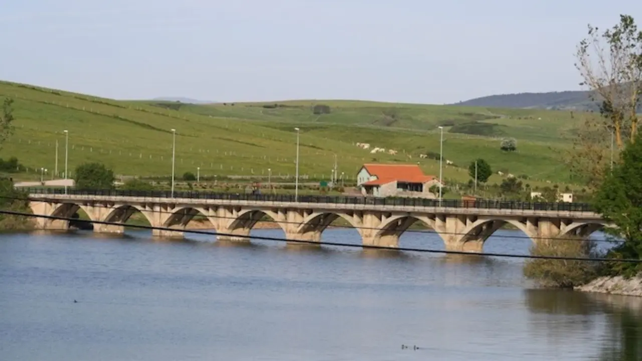 CANTABRIA.-Campoo de Yuso.- El Ayuntamiento gana un bono de la UE para instalar wifi gratis en espacios p&uacute;blicos

(Foto de ARCHIVO)
17/12/2018