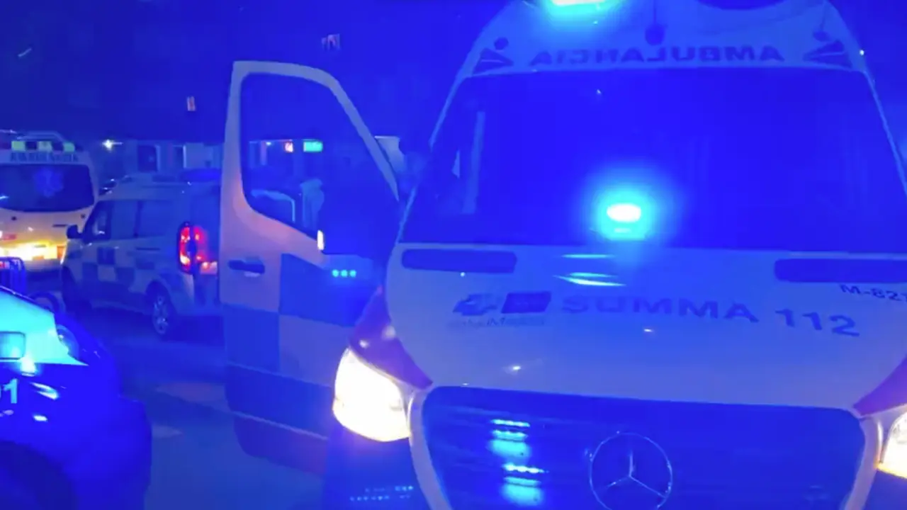 Los veh&iacute;culos de emergencias en M&oacute;stoles. / CM
