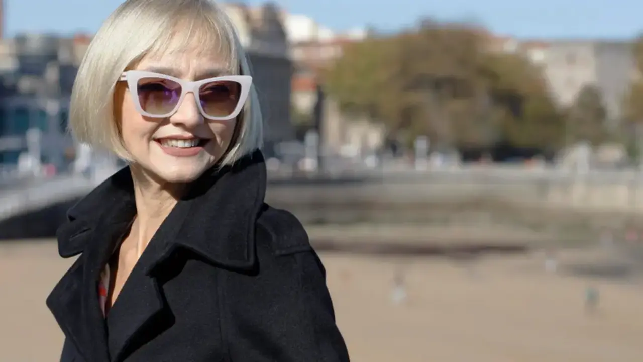 La actriz y directora portuguesa Maria de Medeiros, Premio Especial 60 Aniversario del festival Internacional de Cine de Gij&oacute;n, este viernes en Gij&oacute;n donde ha presentado su &uacute;ltima pel&iacute;cula "As Nossos Filhos". EFE/Juan Gonz&aacute;lez.