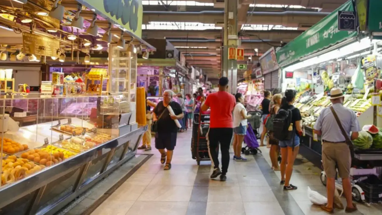 Un mercado en Madrid, en una imagen de archivo. EFE/V&iacute;ctor Casado