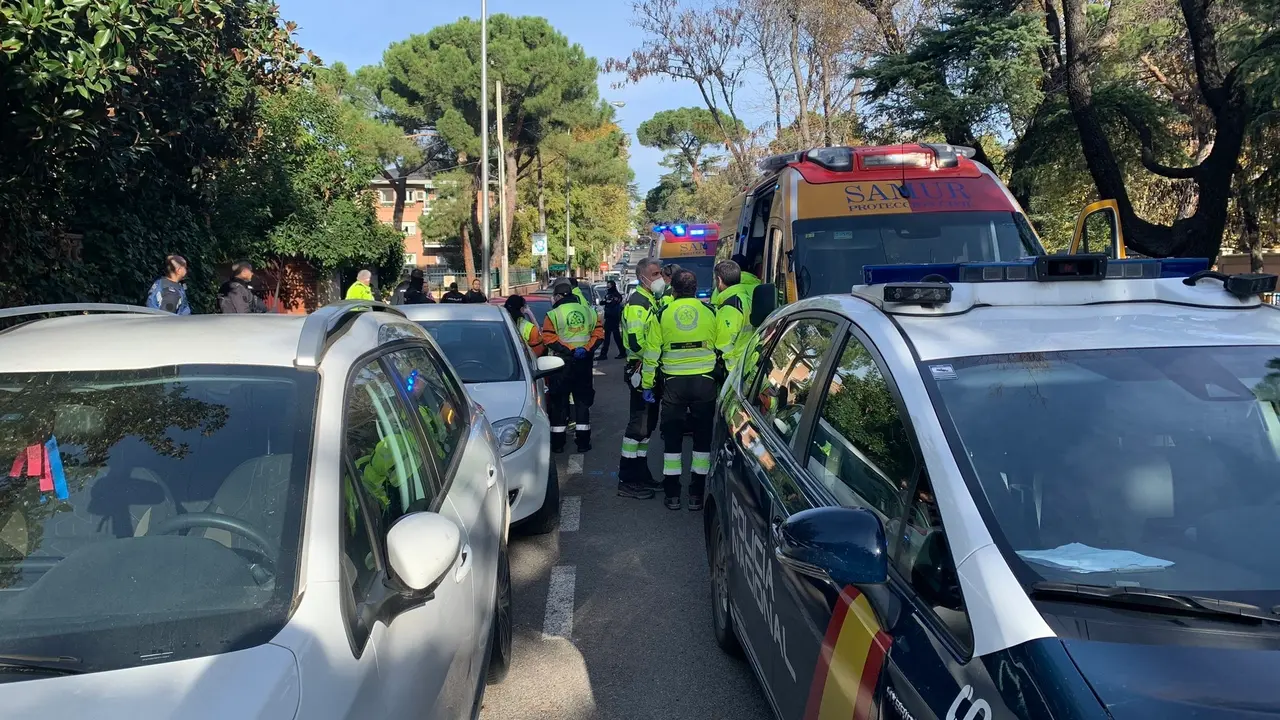Herido grave un var&oacute;n de 30 a&ntilde;os tras ser agredido con un arma blanca en Arturo Soria. / E.P.