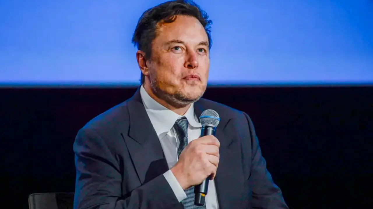 Elon Musk habla en un foro durante la Conferencia Offshore Northern Seas (ONS), en Stavanger, Noruega, el 29 de agosto de 2022. EFE/EPA/Carina Johansen