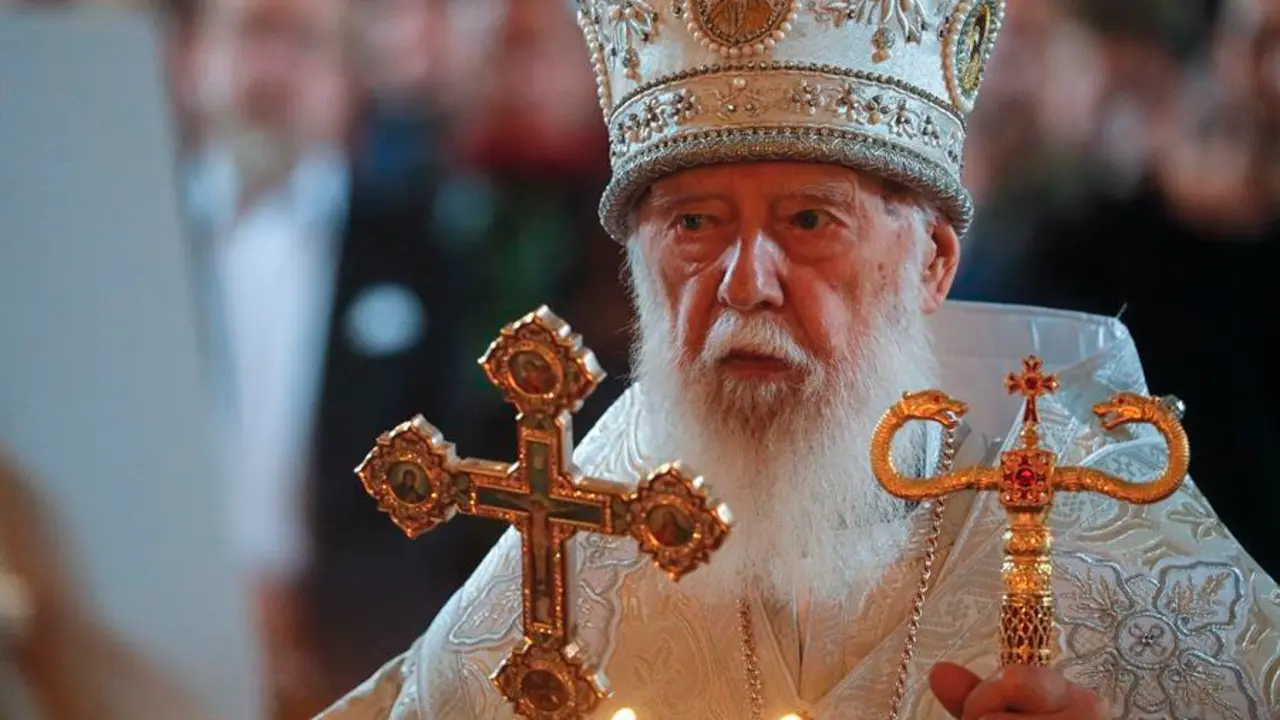 El patriarca Filaret, primado de la Iglesia Ortodoxa Ucraniana del Patriarcado de Kyiv, encabeza un funeral en la Catedral de St. Volodymyr en Kiev el 5 de agosto de 2022. EFE/EPA/SERGEY DOLZHENKO