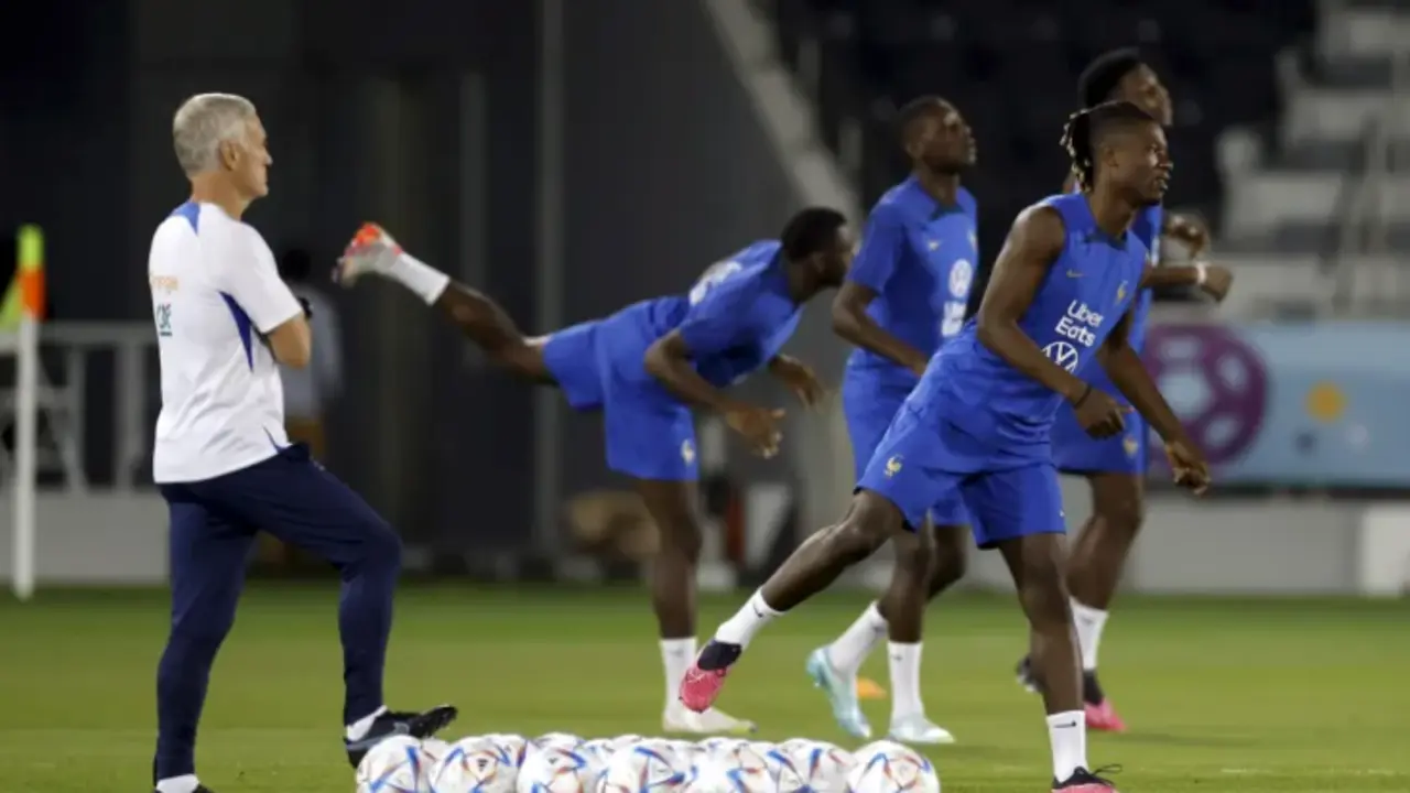Imagen de un entrenamiento de la selecci&oacute;n francesa. EFE/ Alberto Estevez
