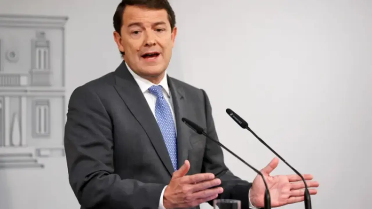 El presidente de la Junta de Castilla y Le&oacute;n, Alfonso Fern&aacute;ndez Ma&ntilde;ueco. EFE/Chema Moya