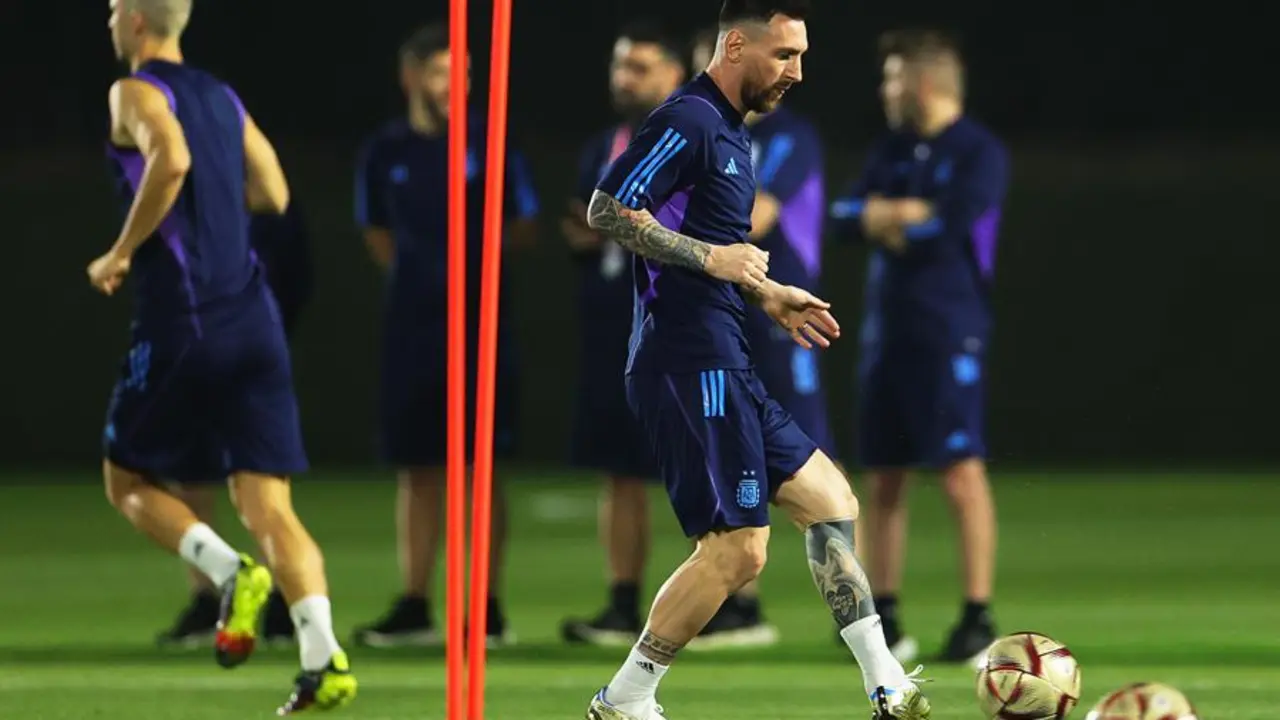 Lionel Messi durante un entrenamiento de la selecci&oacute;n argentina. EFE / Friedemann Vogel