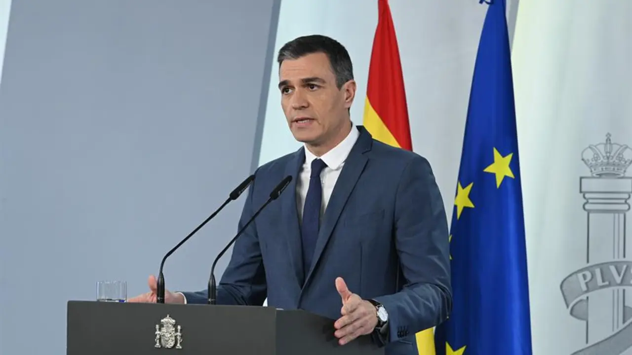El presidente del Gobierno, Pedro S&aacute;nchez, en una comparecencia institucional en Moncloa. EFE / Borja Puig de la Bellacasa