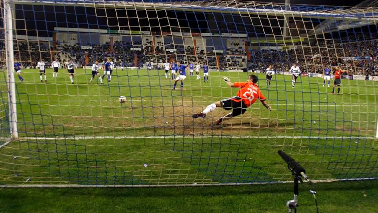 Partido de Copa del Rey en el estadio Rico P&eacute;rez de Alicante en foto de archivo de MORELL. EFE