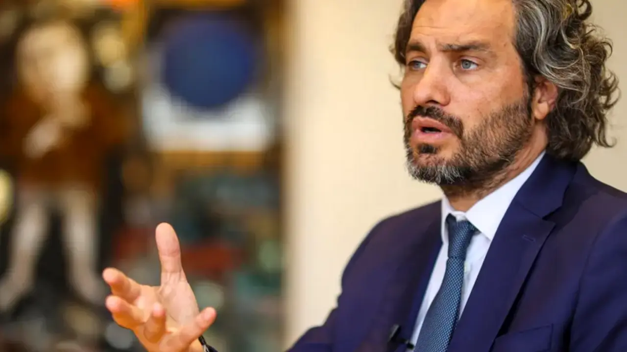 El ministro de Relaciones Exteriores de Argentina, Santiago Andr&eacute;s Cafiero, habla durante una entrevista con Efe, el 27 de diciembre de 2022, en Buenos Aires (Argentina). EFE/Juan Ignacio Roncoroni