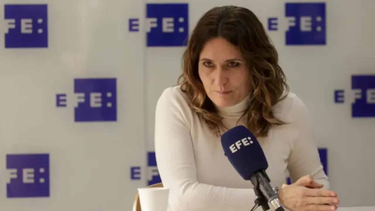 La consellera de Presidencia, Laura Vilagr&agrave;, durante la entrevista. EFE/Quique Garcia