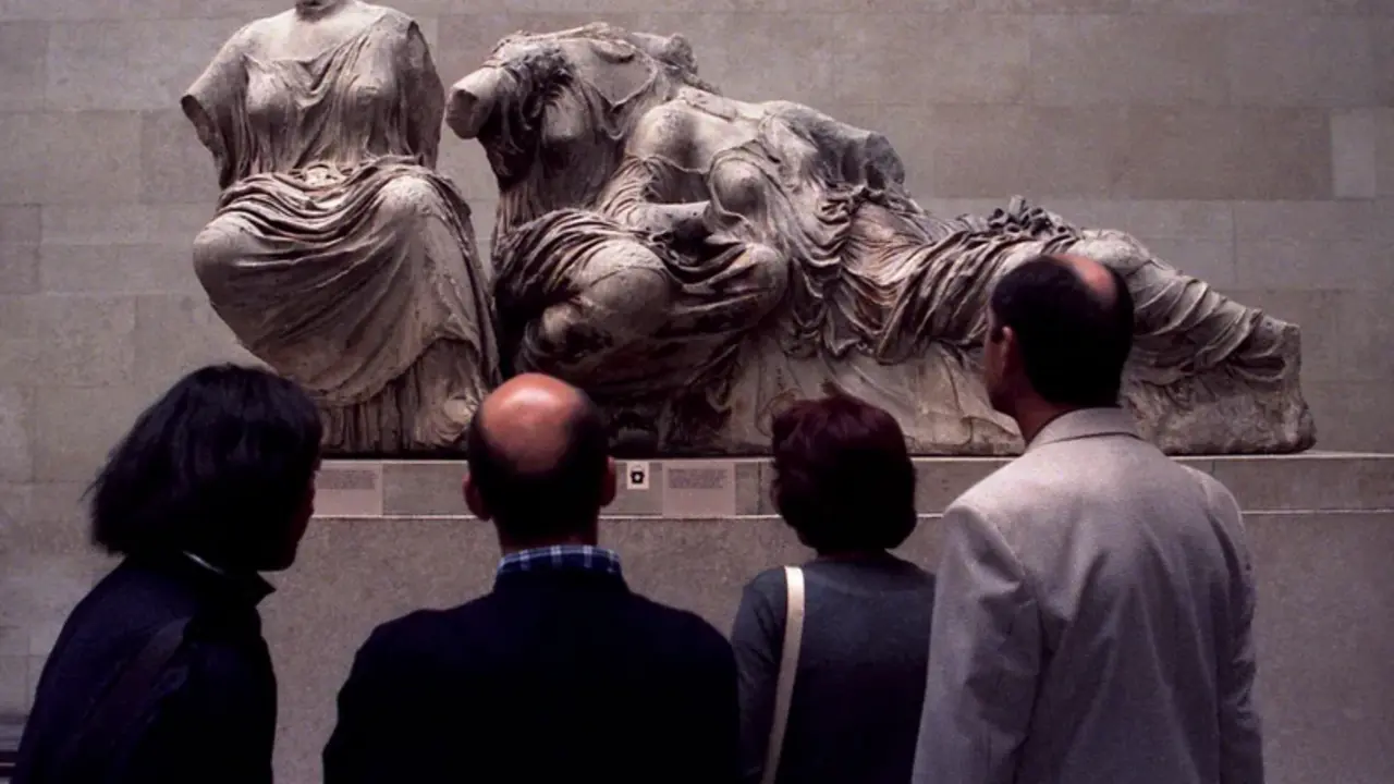 Parte de un friso del Parten&oacute;n de Atenas expuesto en el Museo Brit&aacute;nico de Londres. EFE/Orestis Panagiotou/Archivo