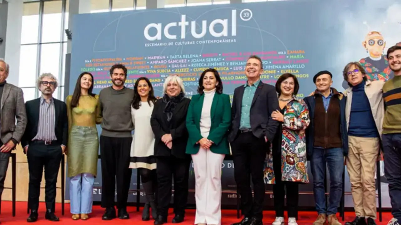 Rueda de prensa previa a la entrega de los premios "A de Actual", este s&aacute;bado en Logro&ntilde;o. EFE/ Raquel Manzanares