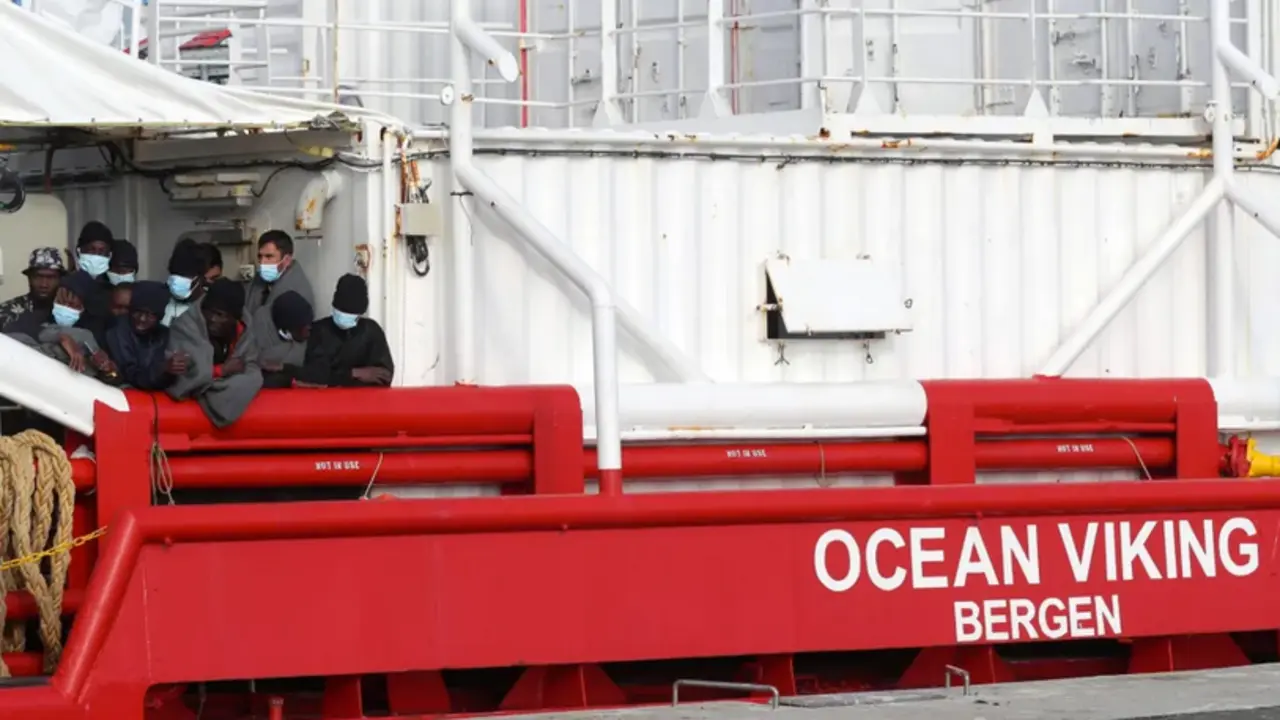 Fotograf&iacute;a de archivo del barco 'Ocean Viking' en el puerto de R&aacute;vena, Italia. EFE/EPA/Pasquale Bove