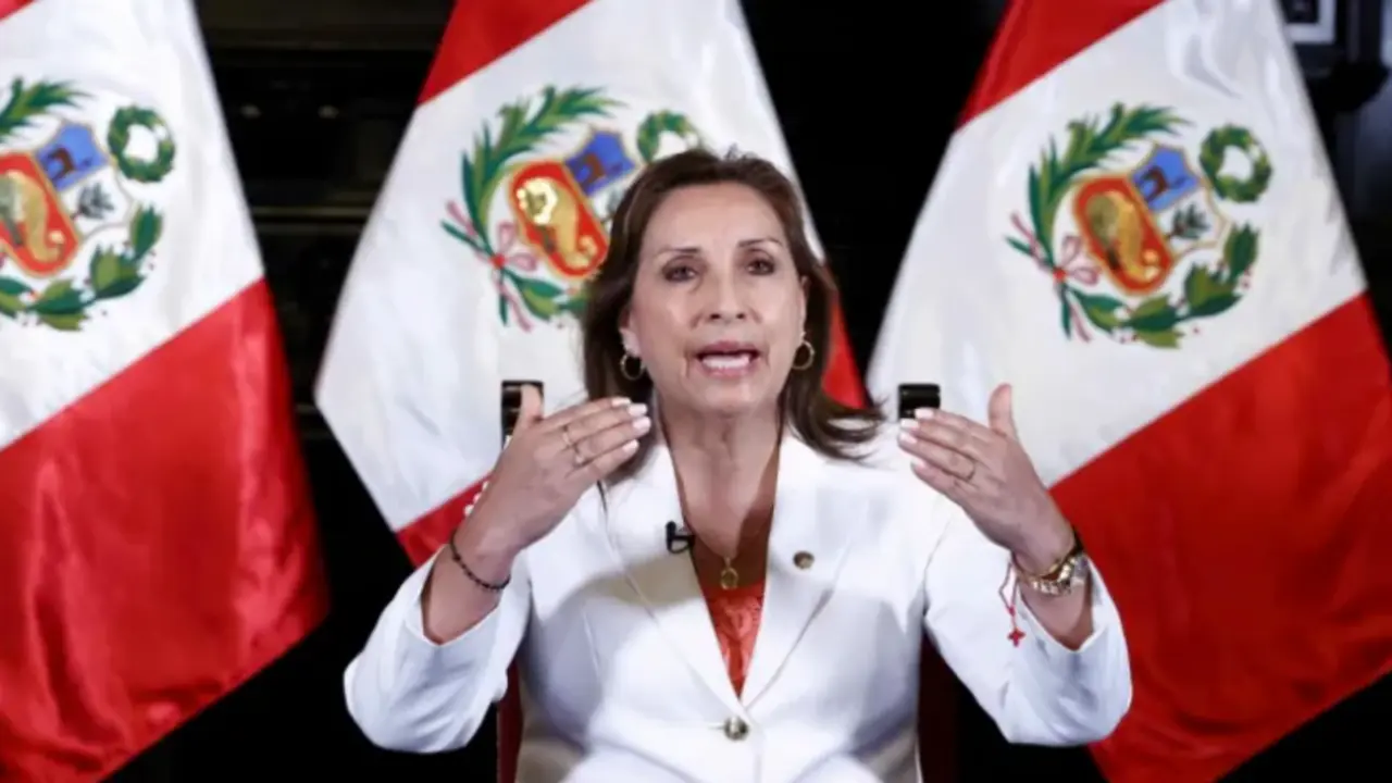 La mandataria de Per&uacute;, Dina Boluarte, durante una alocuci&oacute;n, en Lima. EFE / Presidencia del Per&uacute;