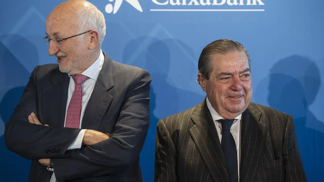El presidente de Mercadona, Juan Roig (i) y el presidente de la Asociaci&oacute;n Valenciana de Empresarios, Vicente Boluda (d). E.P. / Jorge Gil