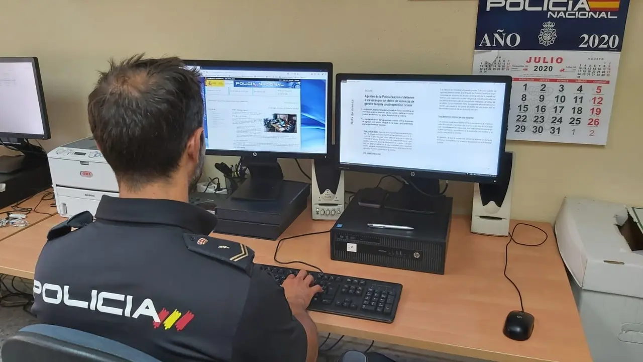 Agente de la Polic&iacute;a Nacional, en una imagen de recurso