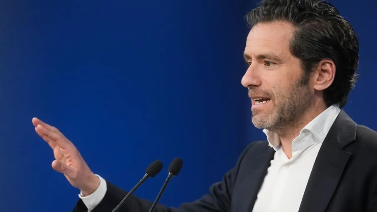 El portavoz de campa&ntilde;a del PP, Borja S&eacute;mper. EFE / Borja S&aacute;nchez Trillo