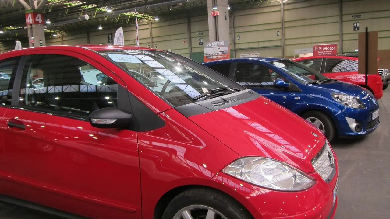 Coches de segunda mano. E.P.