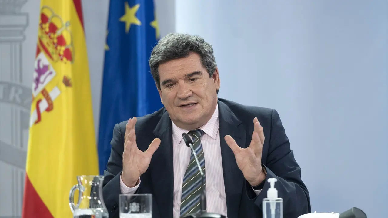 El ministro de Inclusi&oacute;n, Seguridad Social y Migraciones, Jos&eacute; Luis Escriv&aacute;. E.P. / A. Ortega