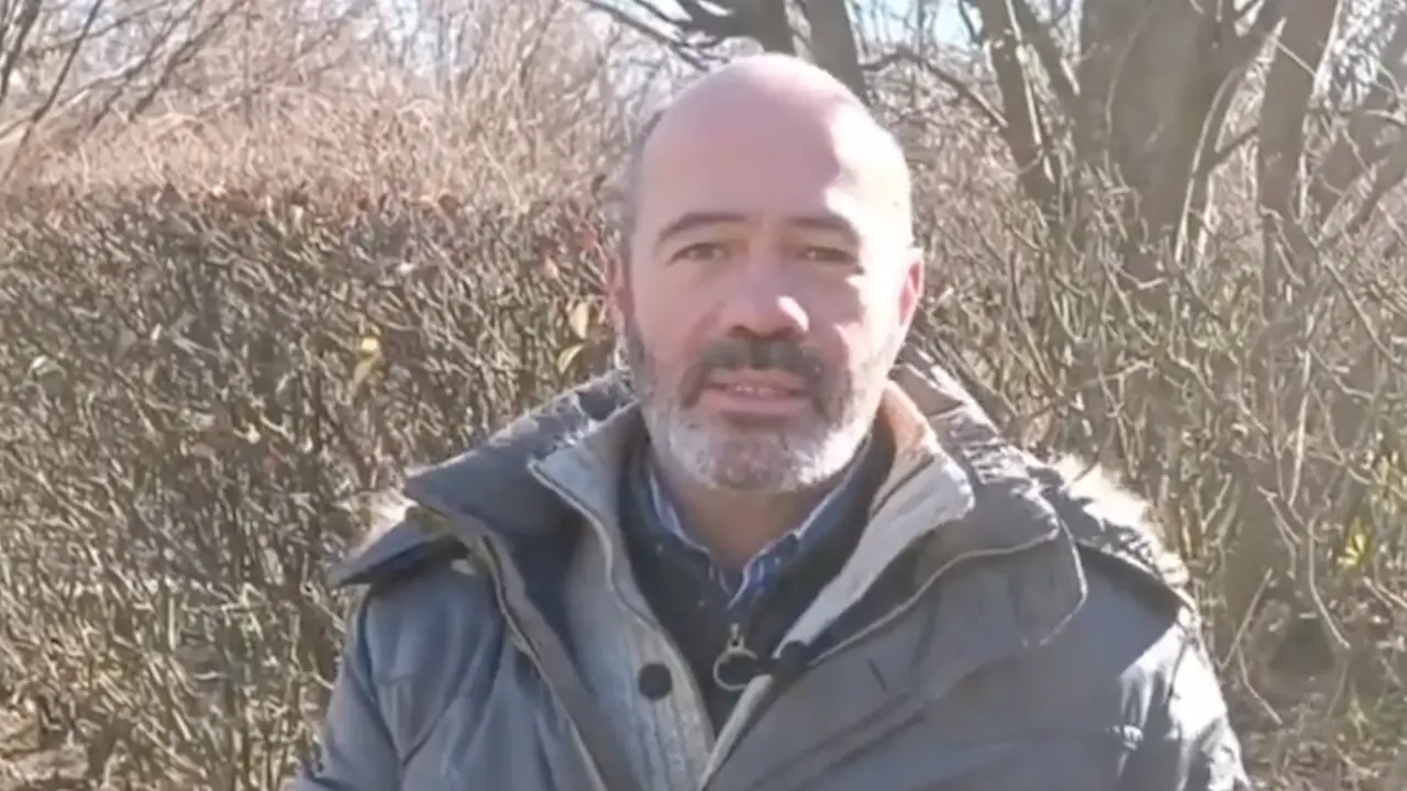 es&uacute;s Barr&oacute;n, profesor de Biolog&iacute;a y Geolog&iacute;a, denuncia que, para imponer la ideolog&iacute;a de g&eacute;nero, &ldquo;violan la Constituci&oacute;n, los derechos de los padres y la libertad de c&aacute;tedra de los profesores&rdquo;.