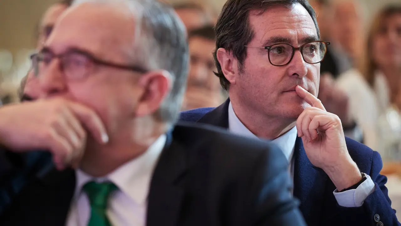 El presidente de la CEOE, Antonio Garamendi. / Alerta