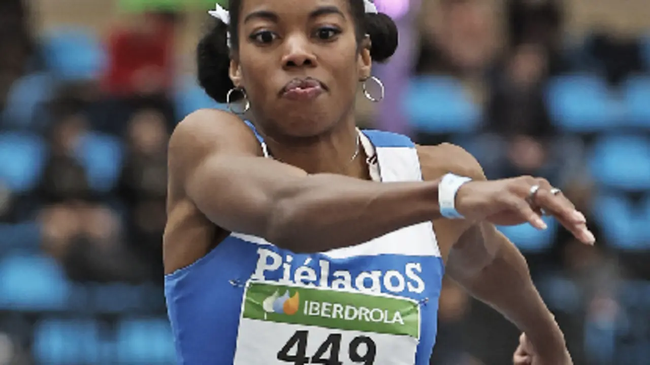 La atleta c&aacute;ntabra Jenny Osasere Eghosase. / ALERTA