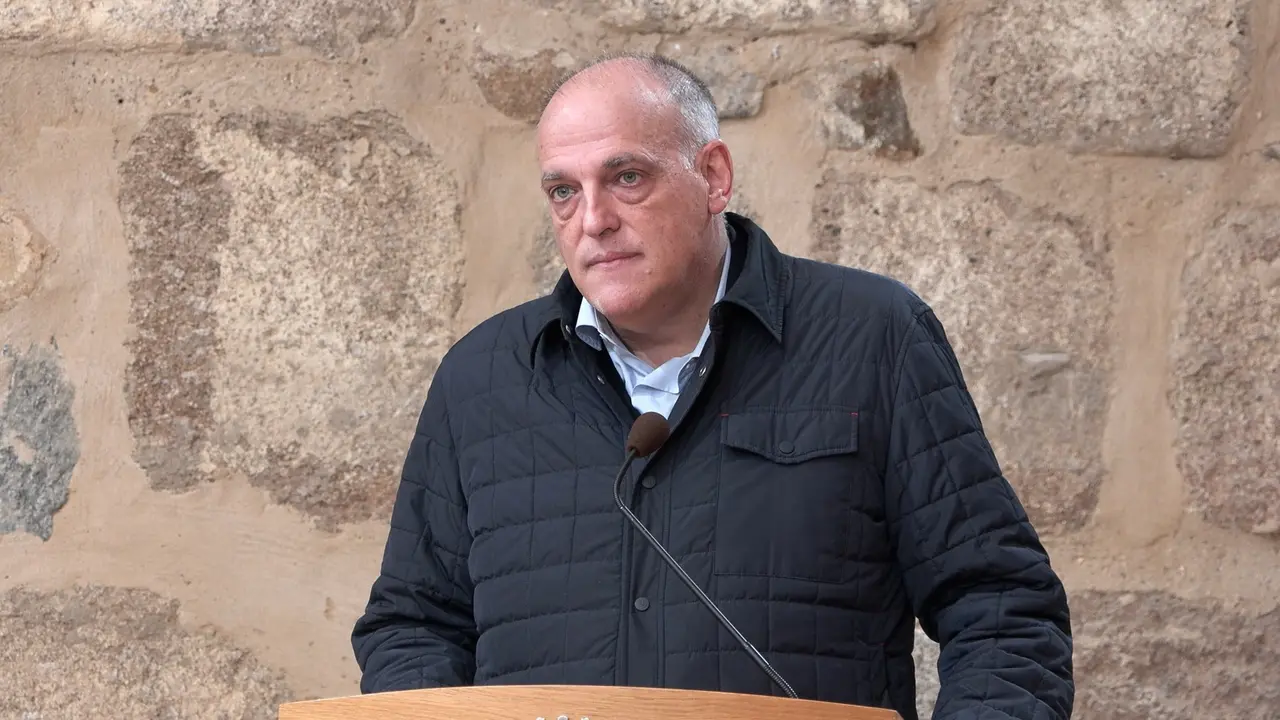 El presidente de La Liga, Javier Tebas, en una rueda de prensa. / EP