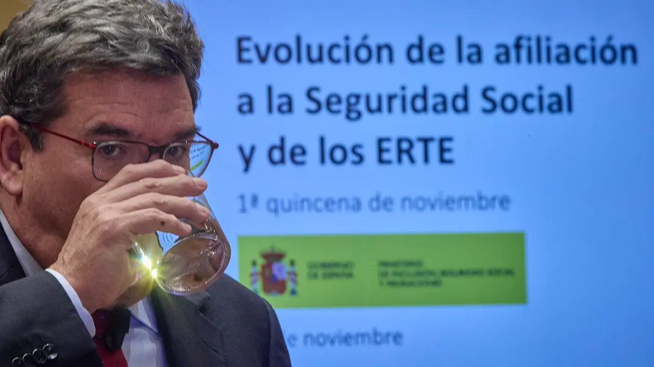 El ministro de Inclusi&oacute;n, Seguridad Social y Migraciones, Jos&eacute; Luis Escriv&aacute;. / Alerta