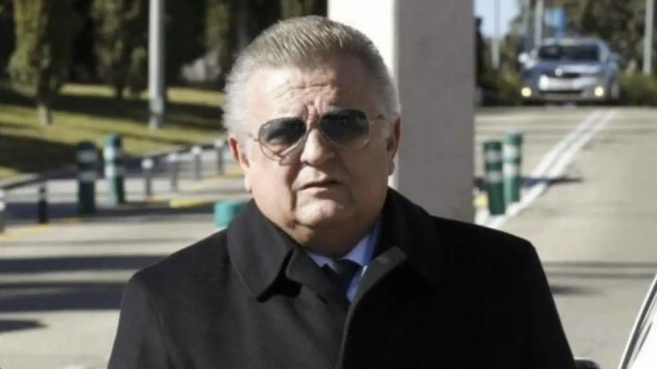 El ex presidente del Valencia CF, Pedro Cort&eacute;s. / Alerta