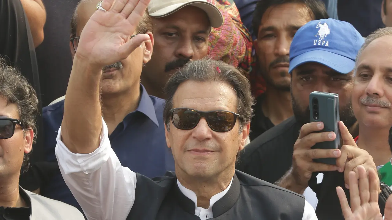 El ex primer ministro y actual l&iacute;der opositor paquistan&iacute; Imran Khan en una foto de archivo. EFE/EPA/RAHAT DAR 1582