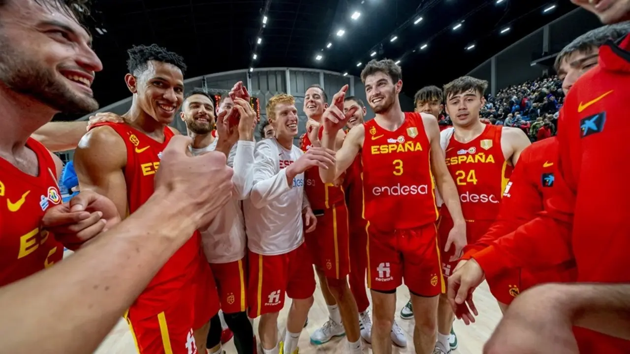 Jugadores de la Selecci&oacute;n espa&ntilde;ola de baloncesto . / FIBA
