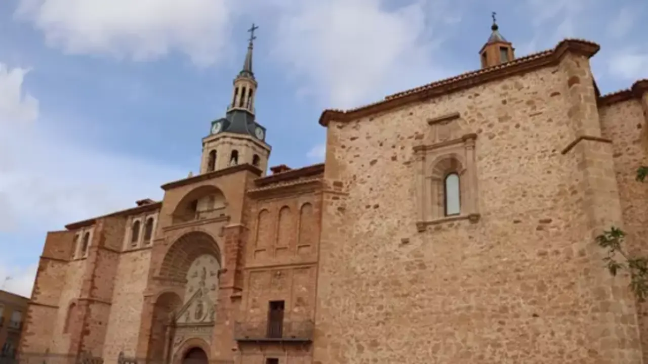 Iglesia Asunci&oacute;n Manzanares. / Ayto Manzanares