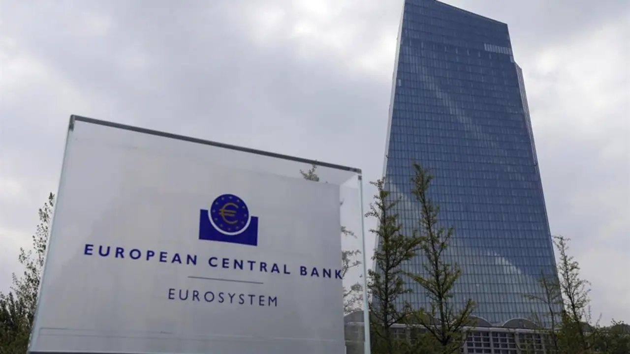 Sede del Banco Central Europeo (BCE) en Fr&aacute;ncfort, Alemania. EFE / Armando Babani