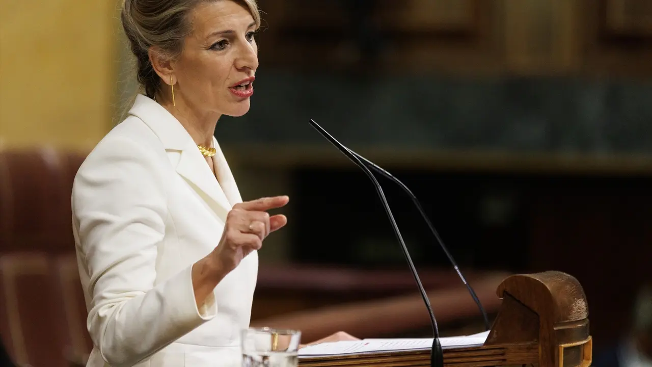 La vicepresidenta segunda y ministra de Trabajo y Econom&iacute;a Social, Yolanda D&iacute;az, interviene durante un debate de la moci&oacute;n de censura. EP / Eduardo Parra