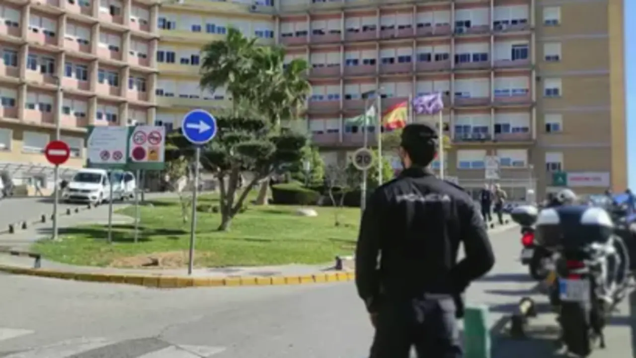 El materno infantil del Virgen del Roc&iacute;o fue quien alert&oacute; a la Polic&iacute;a Nacional. / CNP
