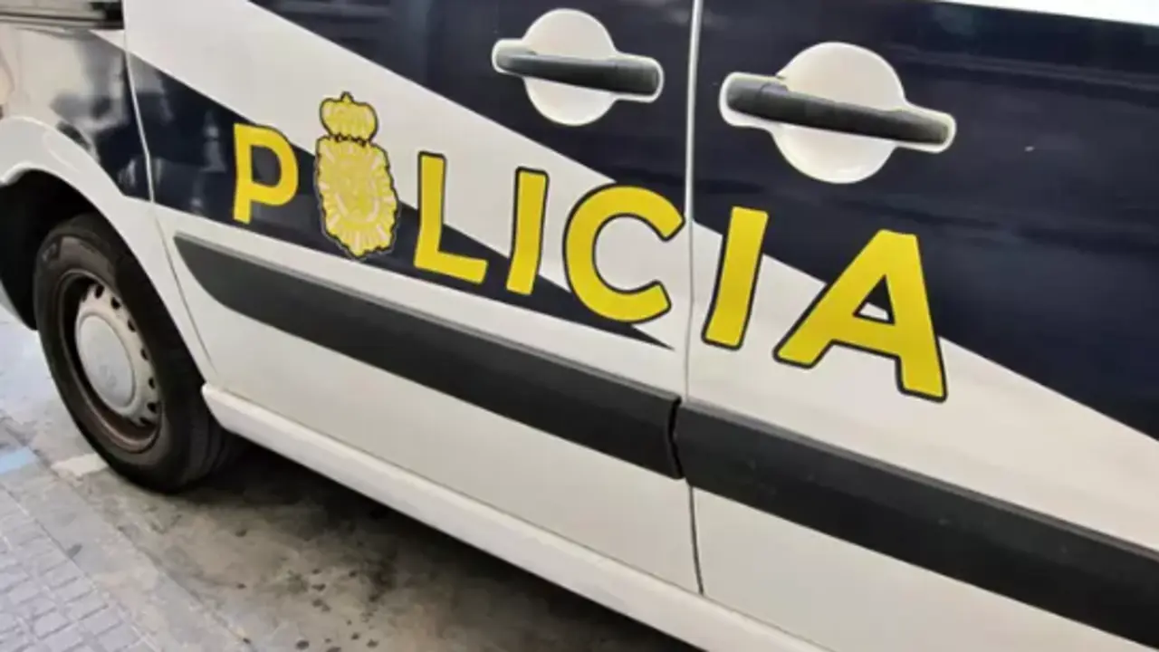 Furg&oacute;n de la Polic&iacute;a Nacional / CNP
