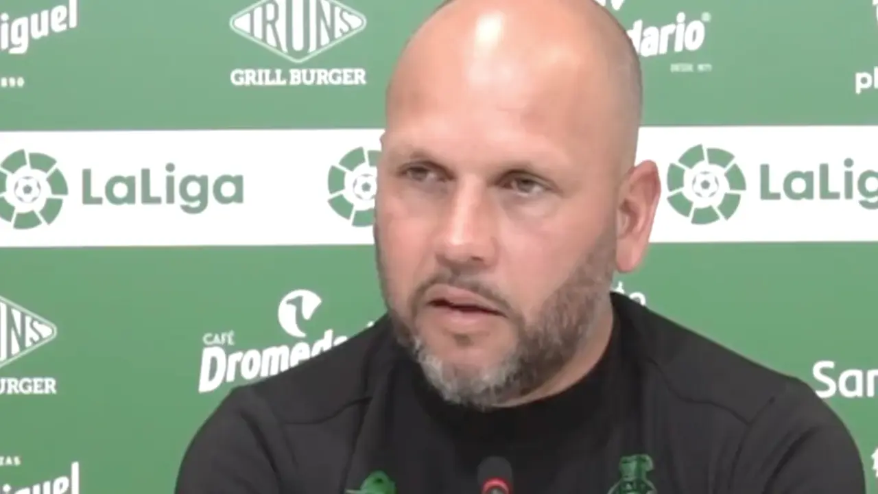 Jos&eacute; Alberto, entrenador del Racing.