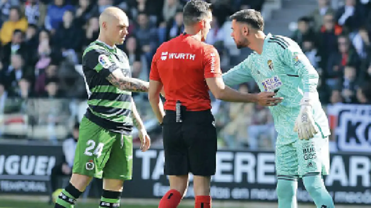 Pombo durante el encuentro ante el Burgos.