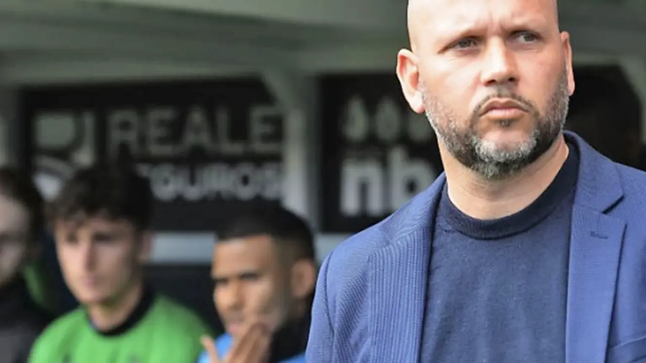 El entrenador del Racing, Jos&eacute; Alberto. / la liga