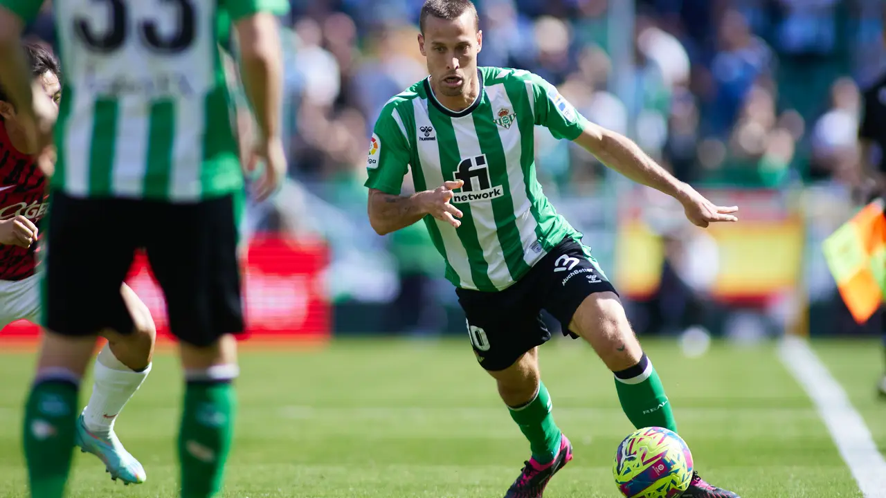 El c&aacute;ntabro Sergio Canales, jugador del Betis. / Joaquin Corchero
